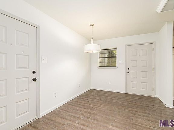 4th image of 12323 Roundsaville Rd