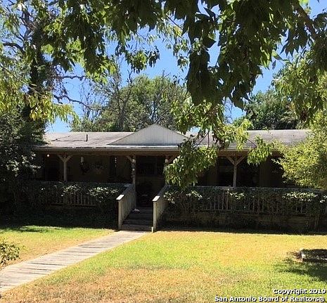 1st image of 28519 Waterview Dr