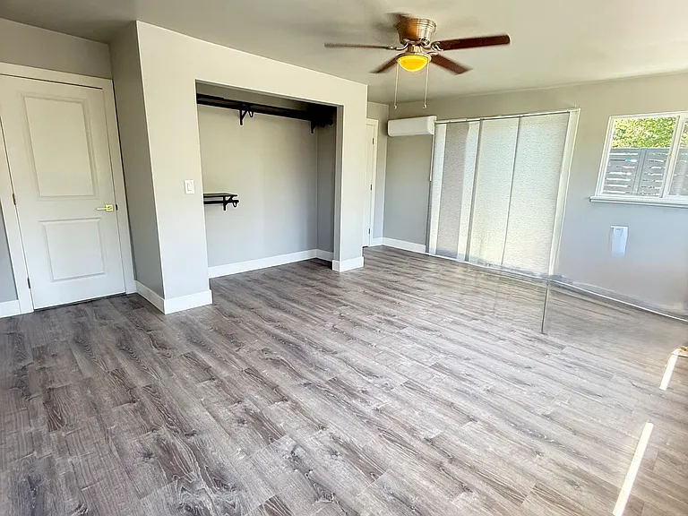 4047 Smallwood Ln #NA — Photo 8