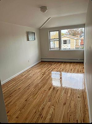 3rd image of 21-17 29th St #2