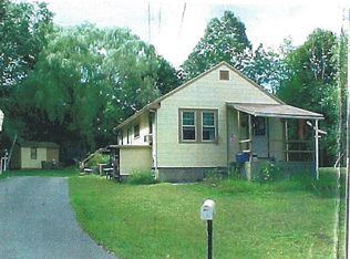 10 Delaware Ave, Woburn, MA 01801