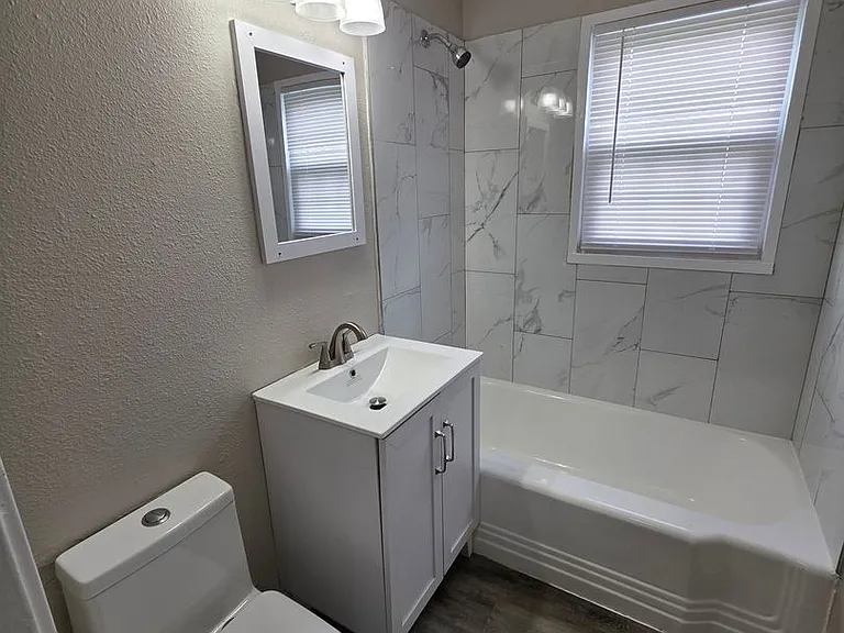 9500 Harrison St — Photo 14