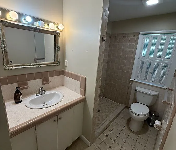 117 Windemere Rd — Photo 21