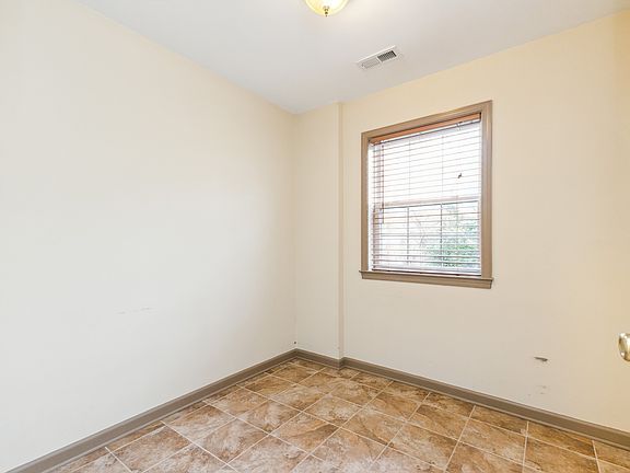 Bonus Room - Office, Den, Guest Room, Storage, etc.