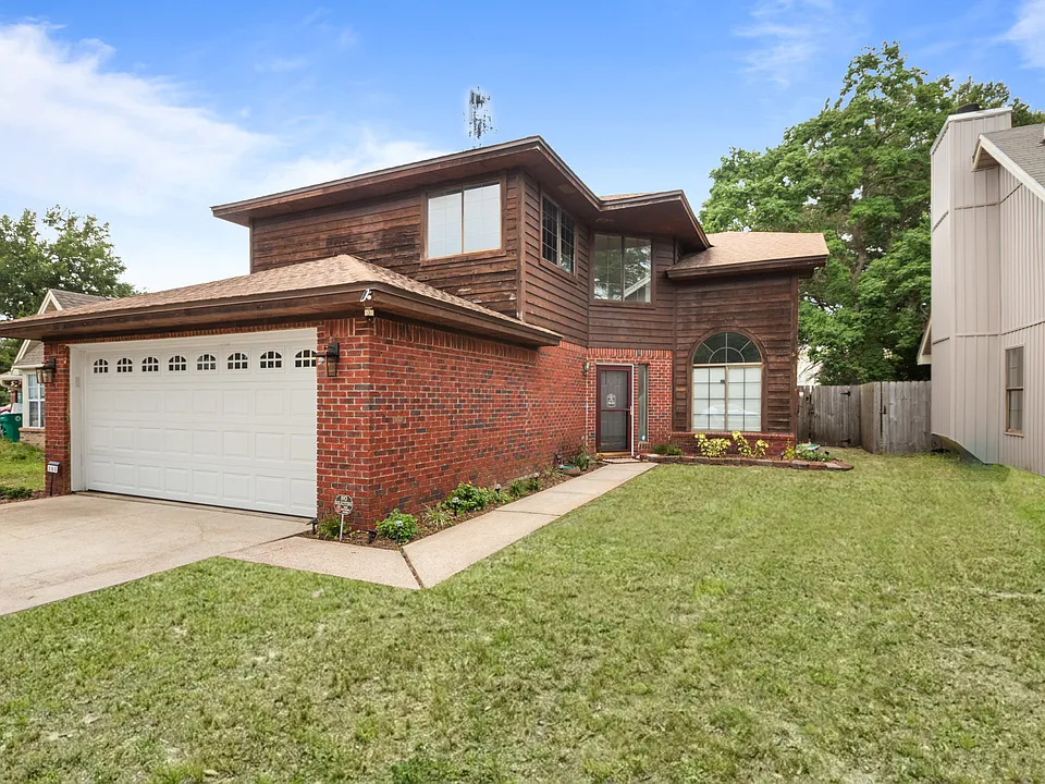 193 Woodland Park Cir