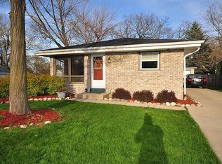 508 N 116th St, Wauwatosa, WI 53226