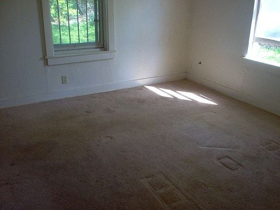 1561 Corning, Memphis, TN 38127