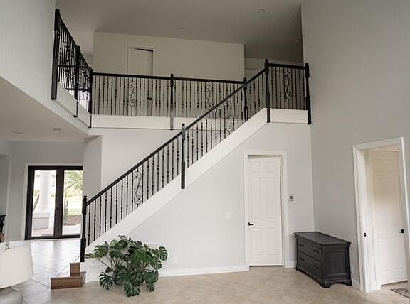 4th image of 4679 Manderly Drive