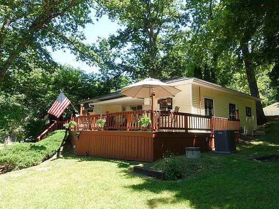 5th image of 991 Breezy Bluff Dr