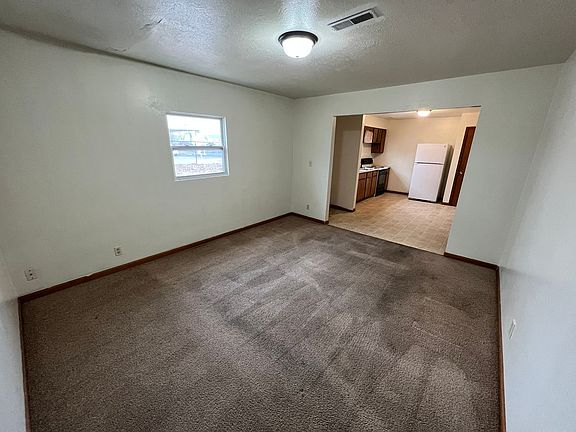 3rd image of 216-218 W Home St