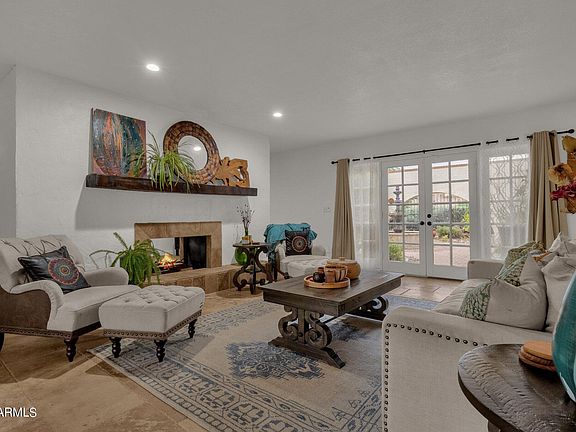 3rd image of 3720 E KACHINA Drive