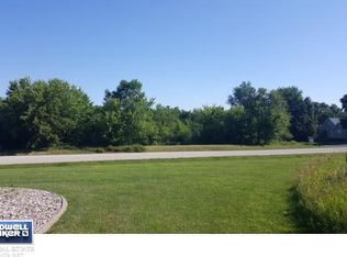 4285 Bellhaven Ln, Oshkosh, WI 54904