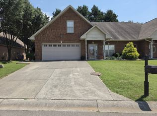 360 Lochmere Dr, Morristown, TN 37814