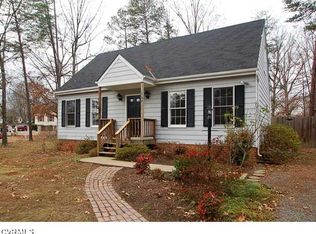 10504 Moorwood Ridge Cir, North Chesterfield, VA 23236