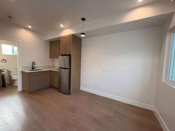 6983 Ramfos Ln Unit 2, San Diego, CA 92139