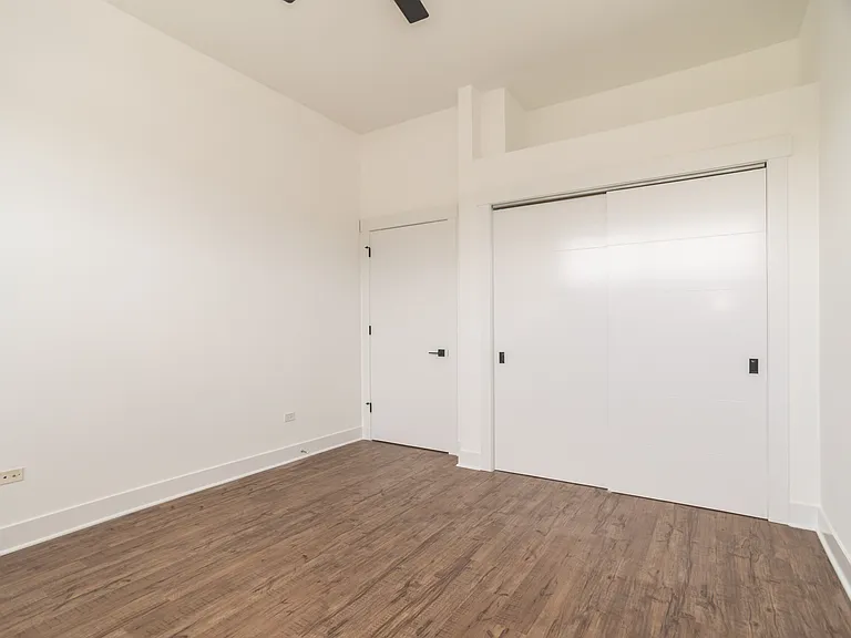 4234 N Western Ave #3E — Photo 9
