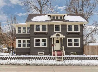 1703 1st Ave SW, Cedar Rapids, IA 52404