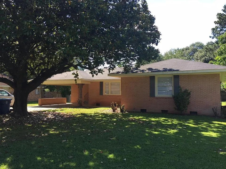 107 Juanita Dr