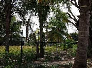 429 SW 17th Ter, Homestead, FL 33030