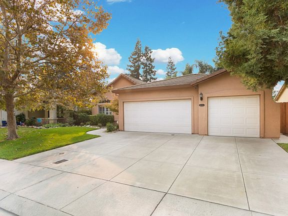 4th image of 10211 Creek Trail Cir