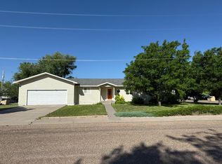 701 Kachina St, Ulysses, KS 67880