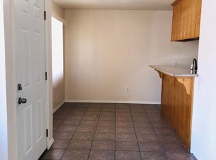 7042 Somerset Blvd #1/4, Paramount, CA 90723