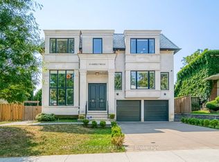 15 Ames Cir, Toronto, ON M3B3B9
