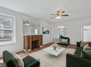627 Walnut St, Darby, PA 19023