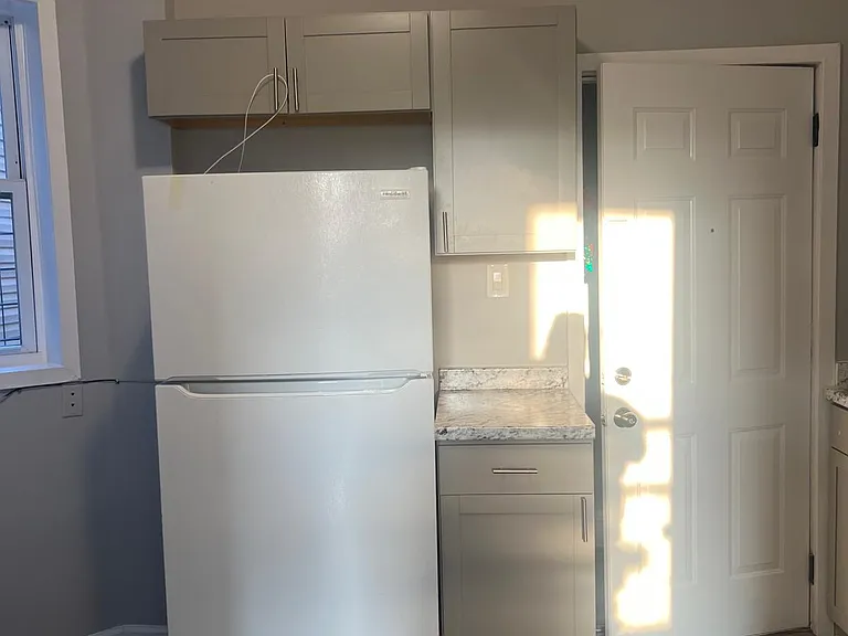 171 Parker Ave #1 — Photo 7