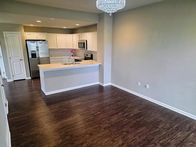 2316 Hazeltine Pl — Photo 10