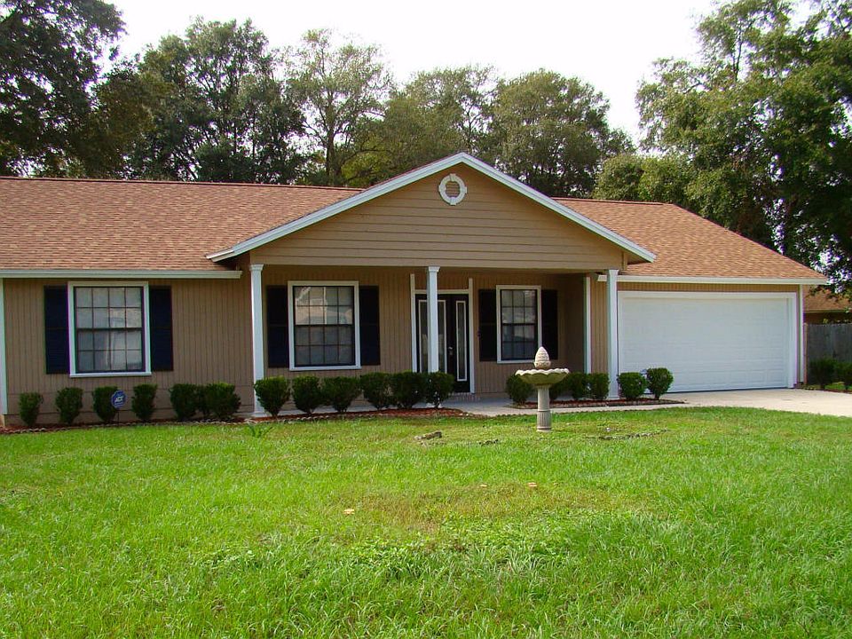 1st image of 7902 Painted Oak Dr