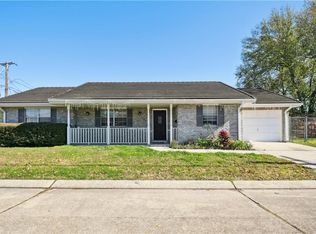 1521 N Arnoult Rd, Metairie, LA 70001