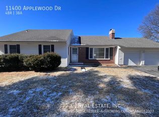 11400 Applewood Dr, Kansas City, MO 64134