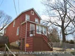 90 Craig Ave, Staten Island, NY 10307