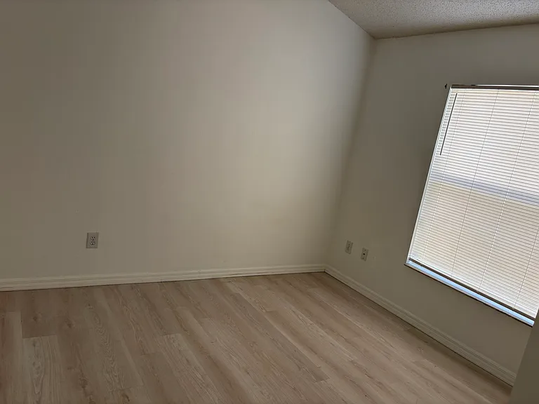 2630 Oneida Loop — Photo 12