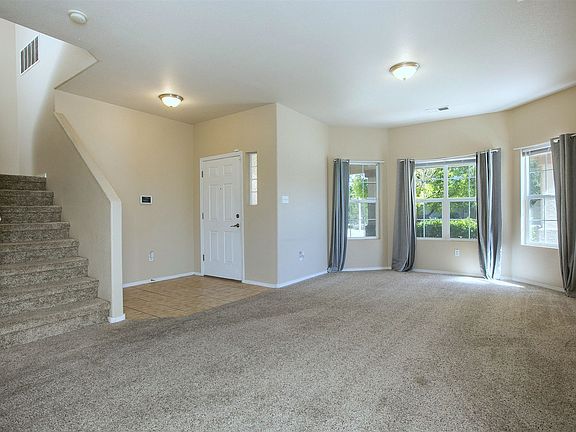 4th image of 3422 Hunters Meadows Cir NE