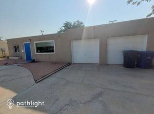 206 Morningside Dr NE, Albuquerque, NM 87108