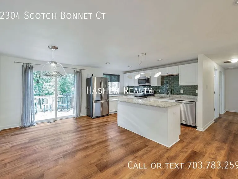 12304 Scotch Bonnet Ct — Photo 2