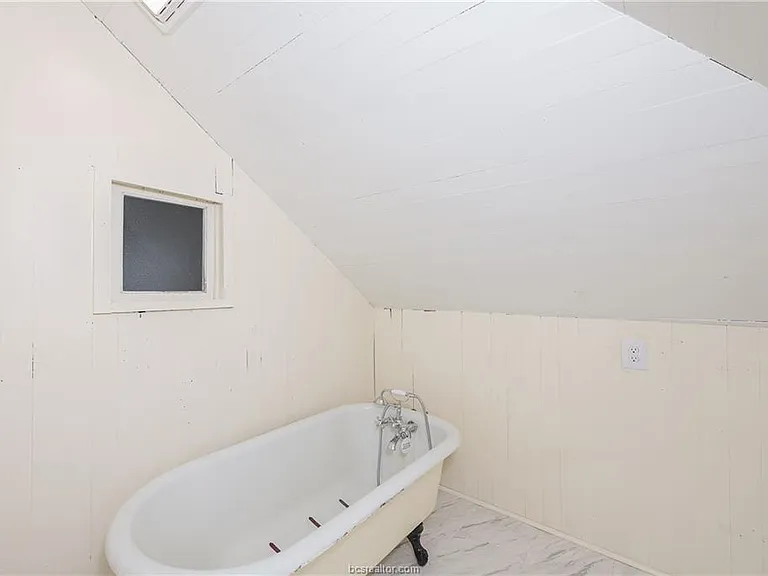 206 S Sims Ave — Photo 6