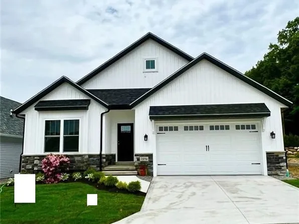 11221 Hygrove Dr, Painesville, OH 44077