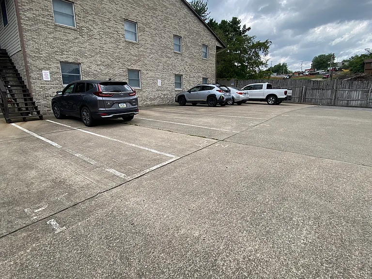 Northwestern Ave — Photo 4