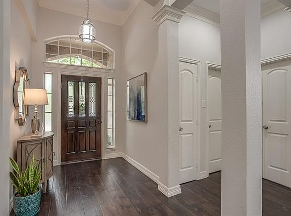 5th image of 4612 Hinton Dr
