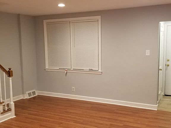 4th image of 7026 Lynford St