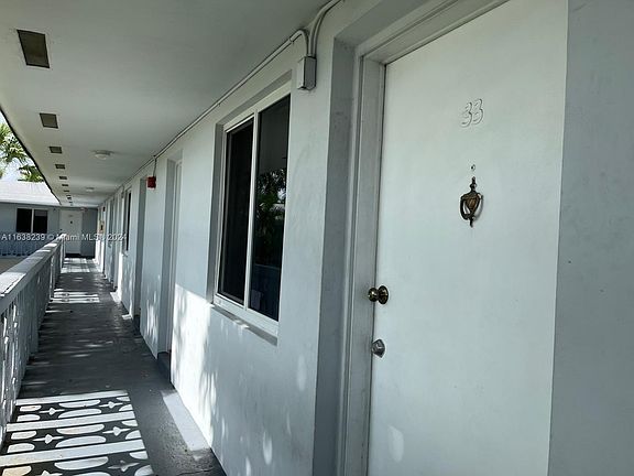 2nd image of 890 NW 45th Ave #33