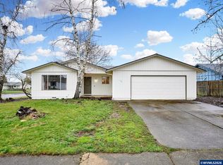 1106 Royalty Dr NE, Salem, OR 97301