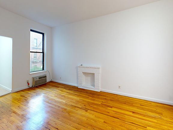 3rd image of 313 E 85th St APT 3d