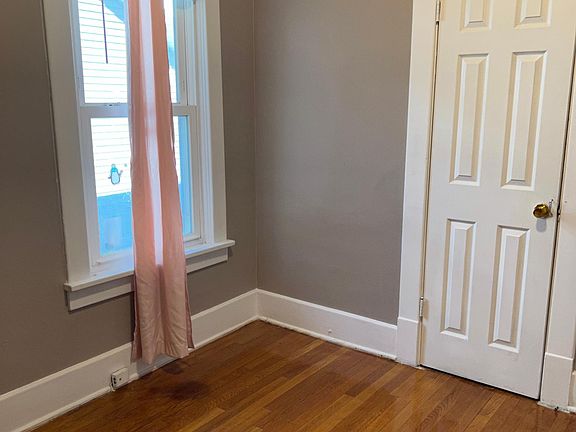5th image of 1834 Pepper Ave