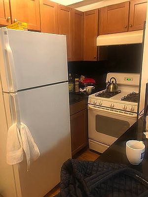 2nd image of 14225-C2 37th Ave