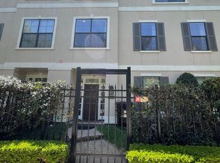 2210 Mid Ln APT 105, Houston, TX 77027