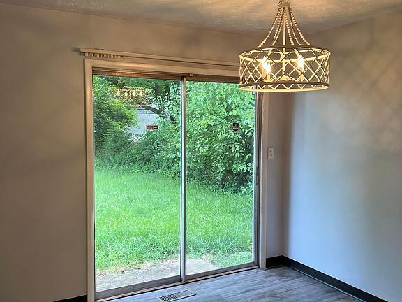 5th image of 2348 Dunkirk Dr
